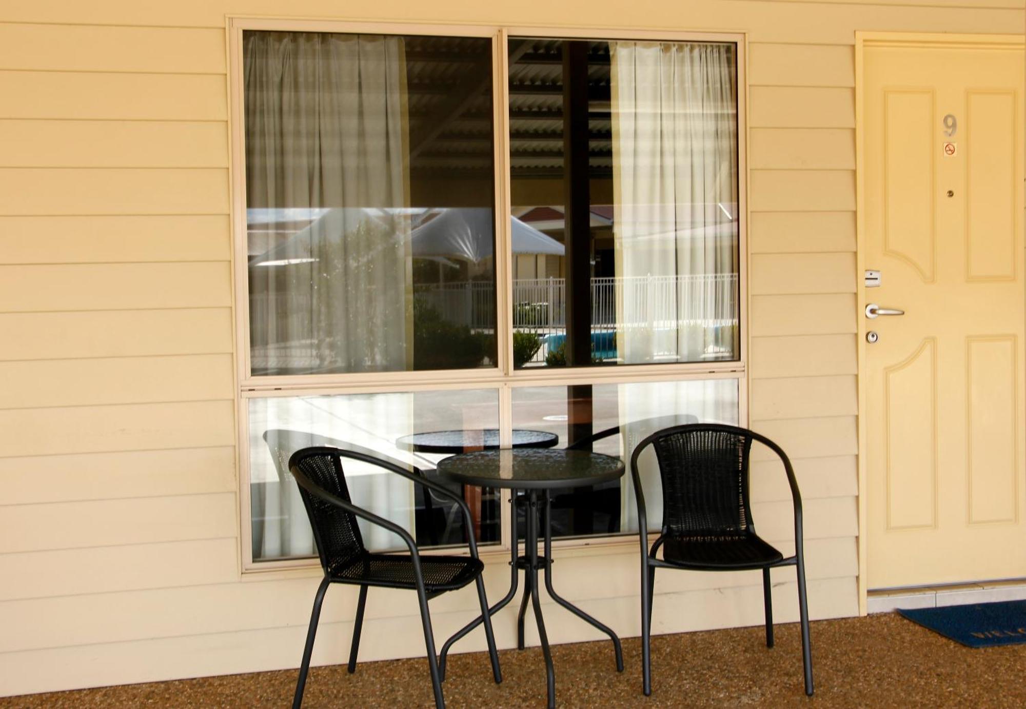 Pittsworth Motor Inn Exterior photo